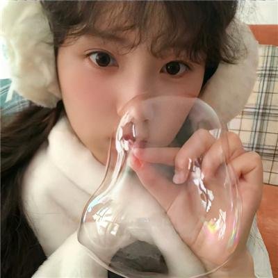 俏佣与我